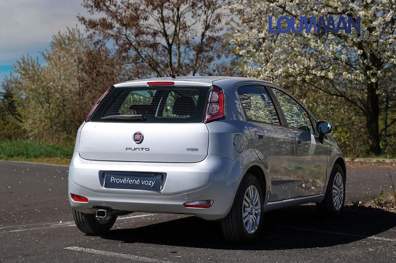 Fiat Punto - fotka 2 z 23