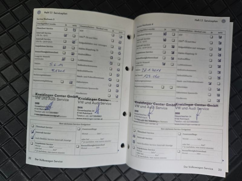 Volkswagen Touran (2009) 1.9 TDI Serviska,Rozvody - fotka 20 z 25