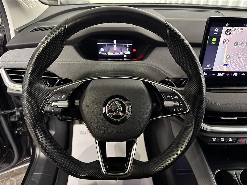 Škoda Enyaq 80 150kW LOFT PANO MATRIX LED - fotka 16 z 45