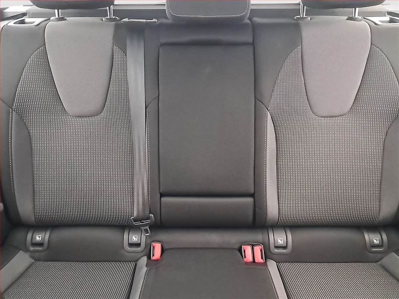 Škoda Octavia (2023) Ambition 2.0 TDI - fotka 10 z 17