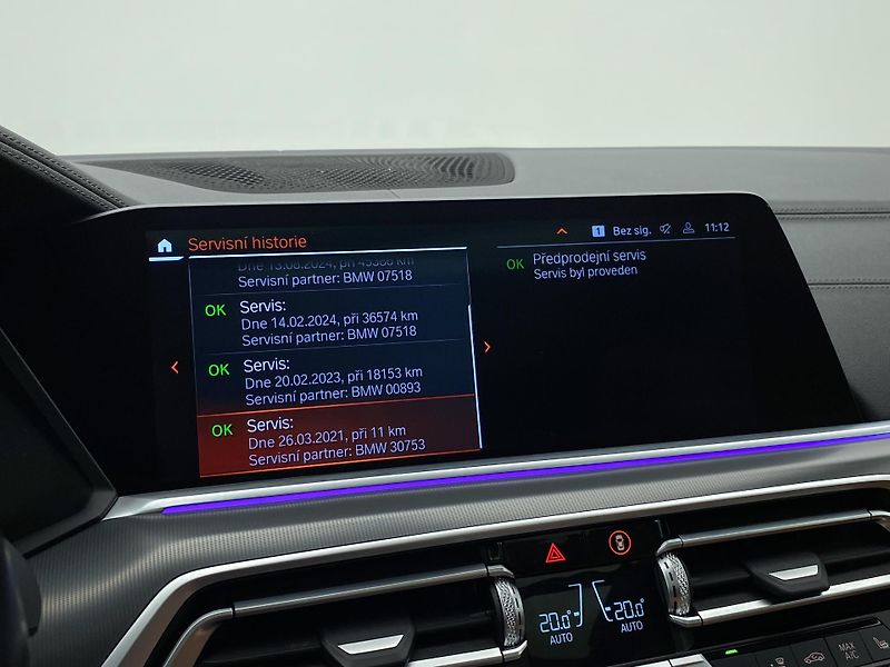 BMW X5 30d xDrive M-Paket REZERVACE - fotka 48 z 75