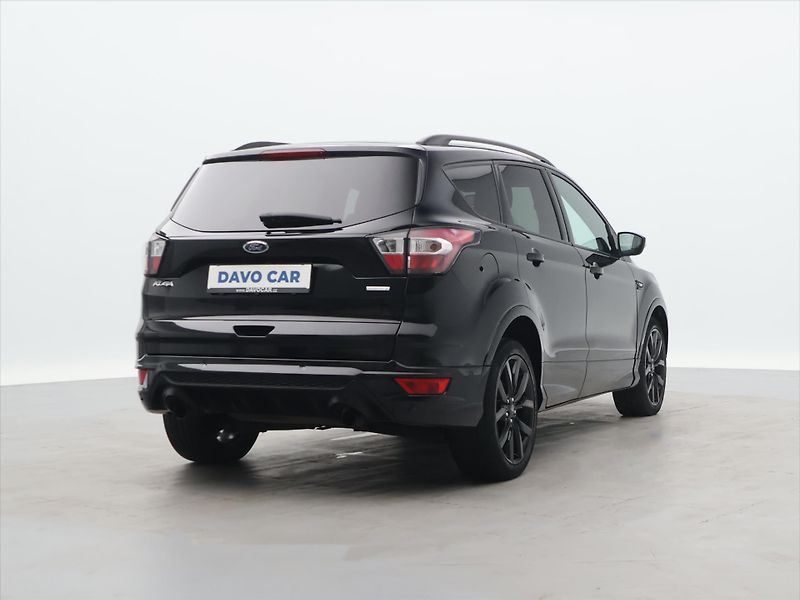 Ford Kuga 1,5 EB 110kW ST-Line 1.Maj - fotka 7 z 28