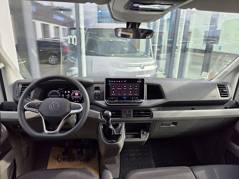 Volkswagen Crafter 35 L4 2.0 TDi 130 kW valník 7m - fotka 11 z 31