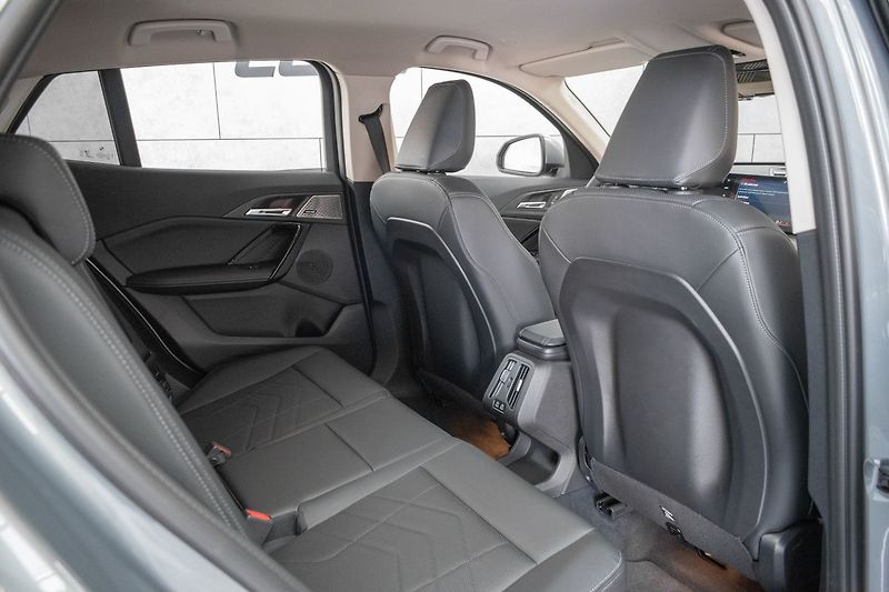 BMW X2 xDrive20d ZÁRUKA*TAŽNÉ*ČR 1.M* - fotka 15 z 45