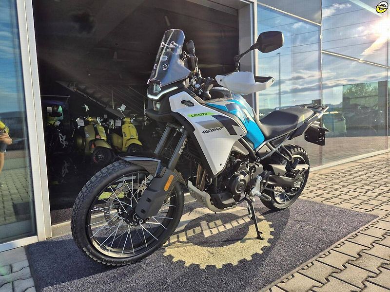 CFMOTO 450 MT-R (2026) - fotka 64 z 78