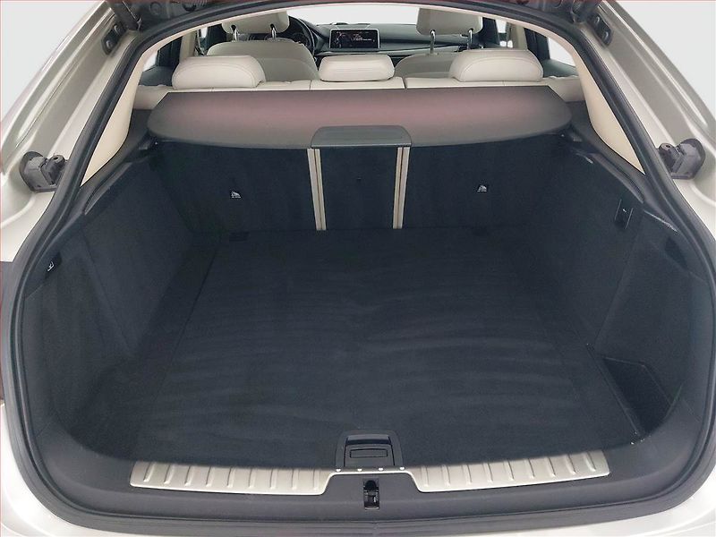 BMW X6 (2015) xDrive30d - fotka 14 z 23