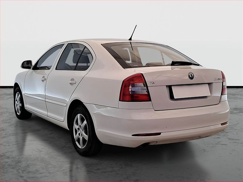 Škoda Octavia (2011) 1.6 TDI - fotka 4 z 12