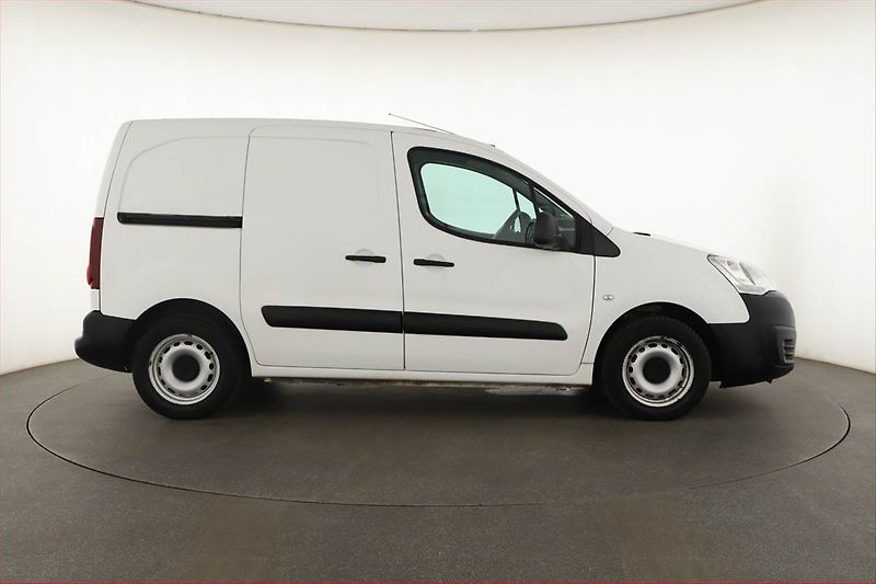 Citroën Berlingo (2017) 1.6 BlueHDi, ČR, 1Maj, DPH - fotka 6 z 13