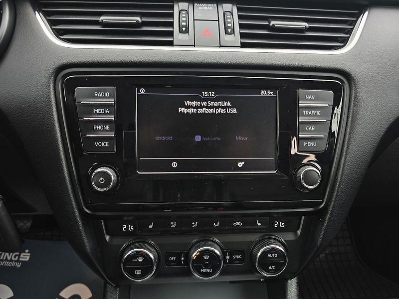 Škoda Octavia 1.4TSI 110KW Bi XENON NAVI 1Ma - fotka 23 z 30
