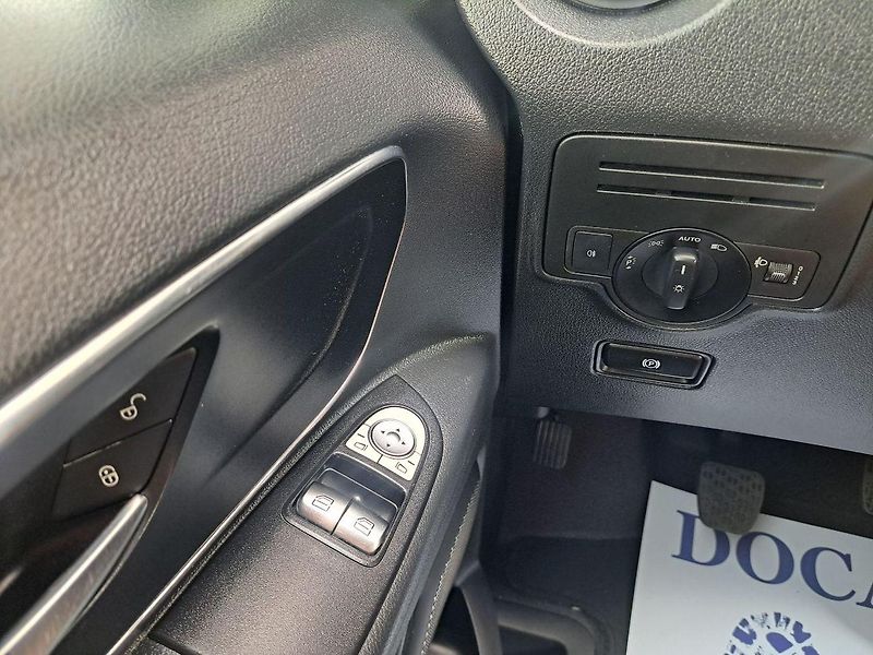 Mercedes-Benz Vito (2018) 116 CDI Long Business, 5 míst - fotka 15 z 28