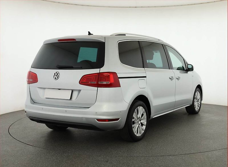 Volkswagen Sharan (2013) 2.0 TDI, 4X4, 7 míst - fotka 5 z 21