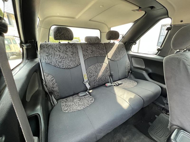 Land Rover Freelander 2.0 TD4 82kW KLIM/AUT/STŘ.OKNO - fotka 12 z 13