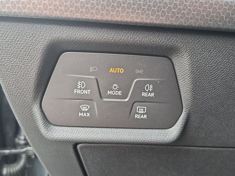 Seat Leon ST 1.5 TSI 110kw Style - fotka 22 z 27