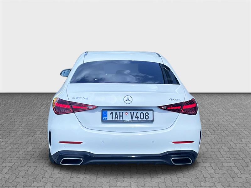 Mercedes-Benz Třídy C 220d 4MATIC AMG Style Edition - fotka 4 z 22
