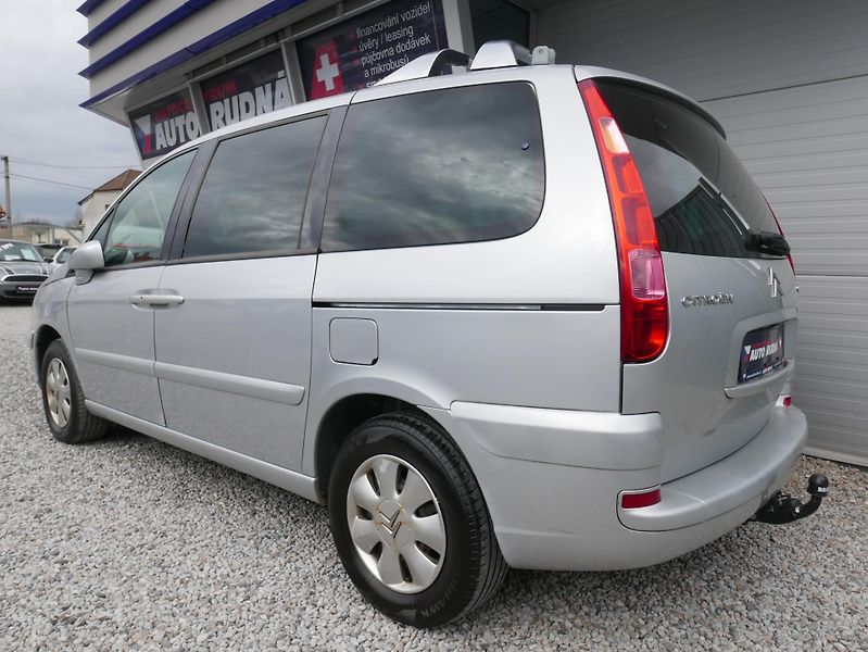 Citroën C8 2,2 HDi 94kW REZERVACE - fotka 11 z 32