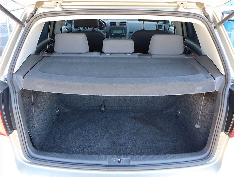 Volkswagen Golf (2005) 1.4 16V, Eko.zaplacen - fotka 13 z 15