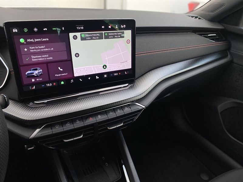Škoda Octavia Combi 2,0 TSI 195 kW RS DSG - fotka 15 z 28