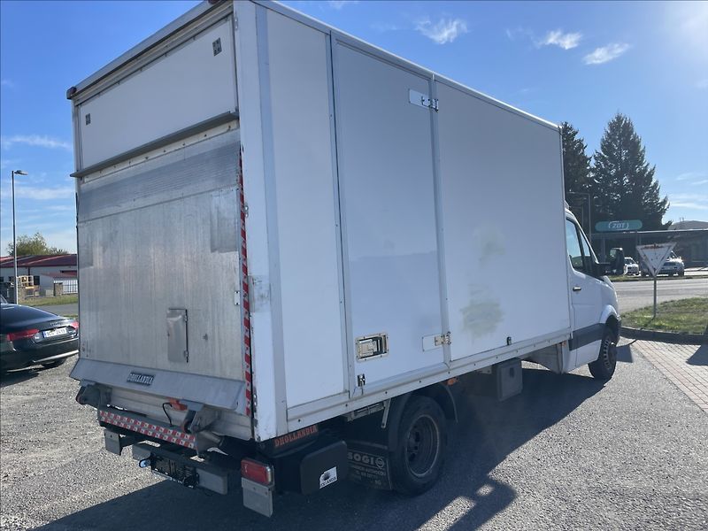 Mercedes-Benz Sprinter 2,2 CDi 513 95kw 3,5T skříň+hy - fotka 4 z 27