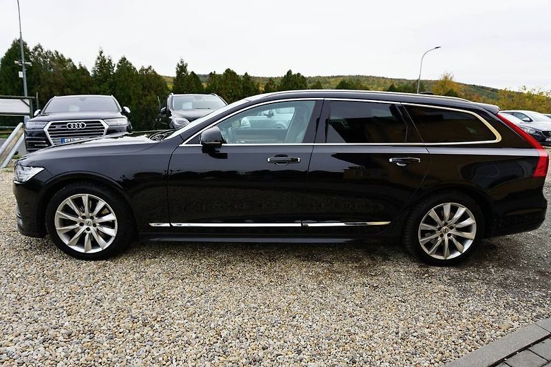 Volvo V90 (2019) INSCRIPTION POLESTAR 2,0 D5 17 - fotka 7 z 53
