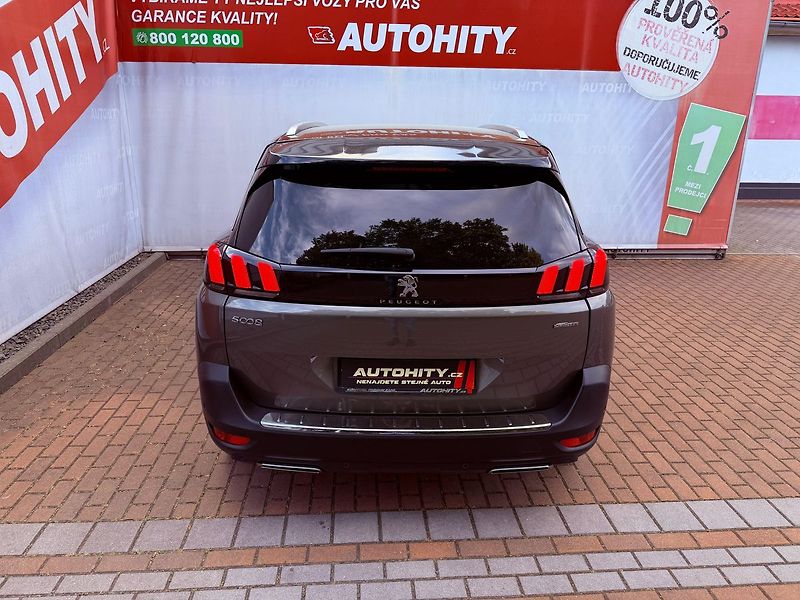 Peugeot 5008 1.6 PureTech Allure, Serviska - fotka 8 z 36