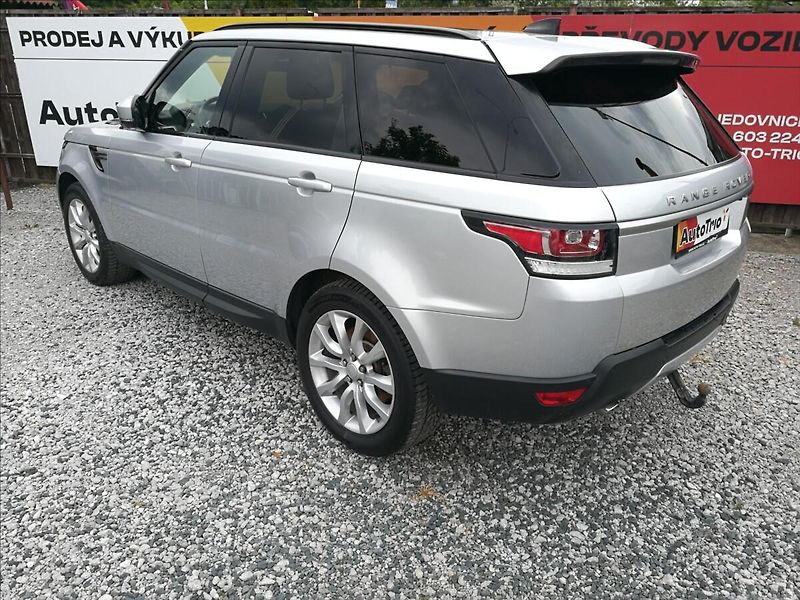 Land Rover Range Rover Sport 3,0 V6 Sport - fotka 4 z 22