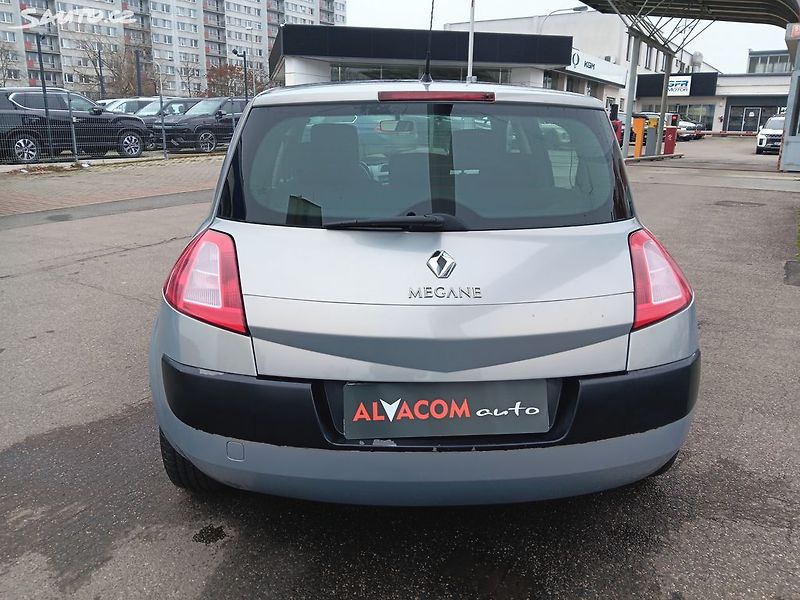 Renault Mégane 1.4 72kW - fotka 8 z 25
