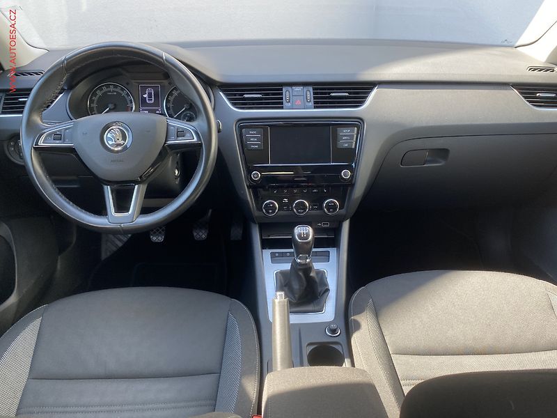 Škoda Octavia (2020) 1.6TDI, ČR, Ambition, AC - fotka 8 z 17