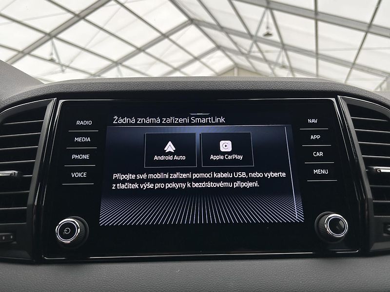 Škoda Karoq 1.5 TSI SportLine - fotka 10 z 31