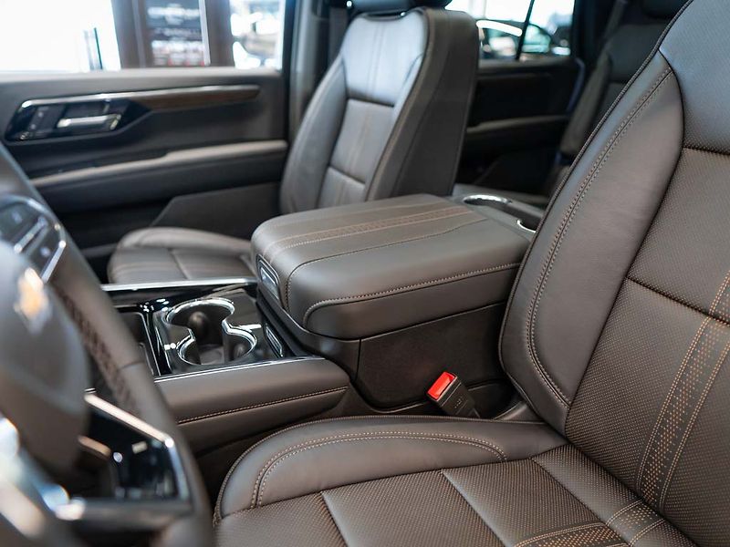 Chevrolet Tahoe (2026) 6.2 V8 High Country - fotka 29 z 46
