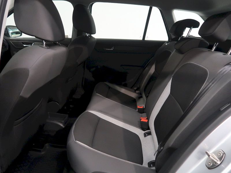 Škoda Fabia (2018) AMBITION PLUS 1.0TSI 81KW - fotka 15 z 31