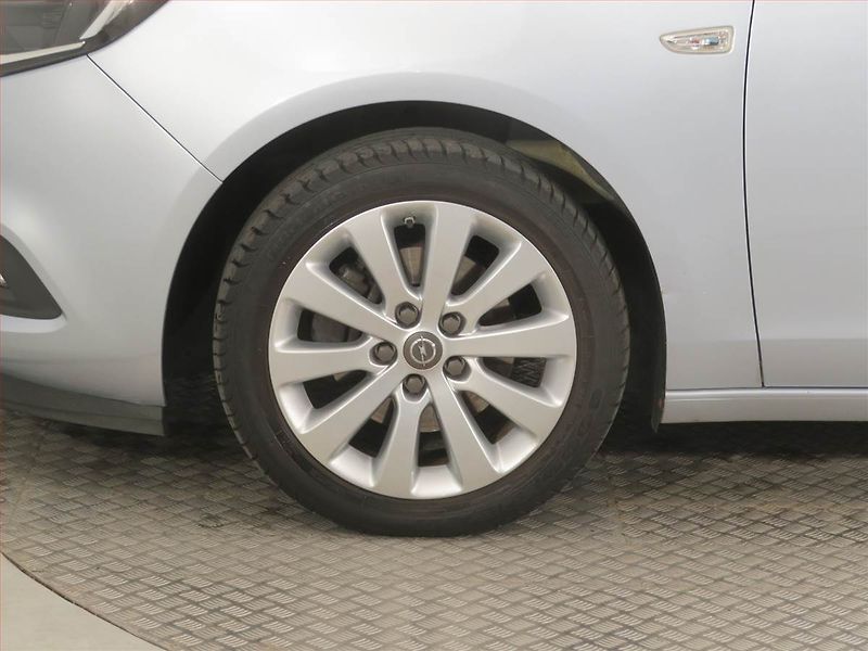 Opel Zafira (2017) 1.6 CDTI, 7 míst, Serv.kniha - fotka 15 z 19