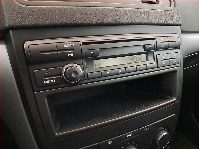 Škoda Yeti (2014) 1.2 TSI - fotka 13 z 15