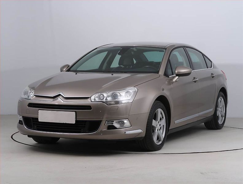 Citroën C5 (2011) 2.0 HDi , Automat, Serv.kniha - fotka 2 z 19