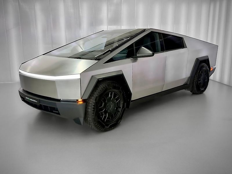 Tesla Ostatní AWD 438 KW FOUNDATION SERIES, - fotografie inzerátu