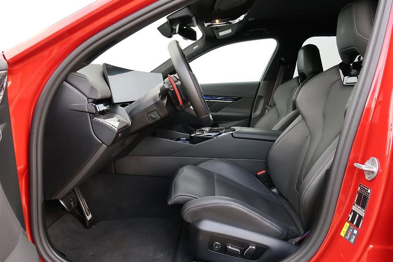 BMW M5 Touring - fotka 2 z 18