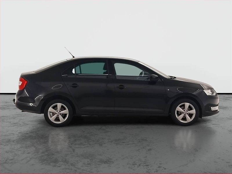 Škoda Rapid (2015) Ambition 1.2 TSI - fotka 6 z 17
