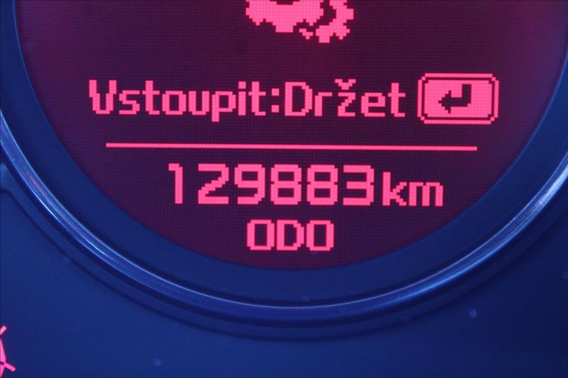 Kia Ceed 1,6 GDi  ČR,1.MAJITEL,TOP - fotka 9 z 33