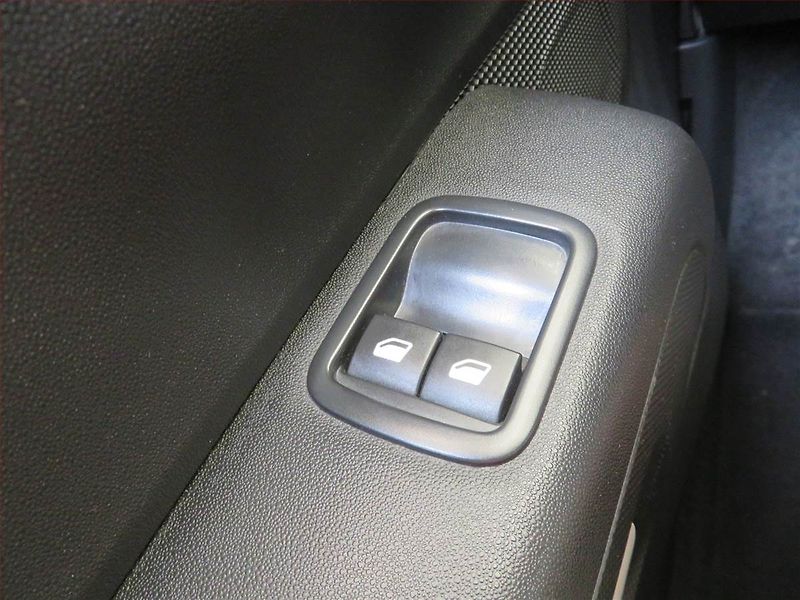 Citroën C3 (2020) Feel 1.2 PureTech, Serv.kniha - fotka 14 z 14