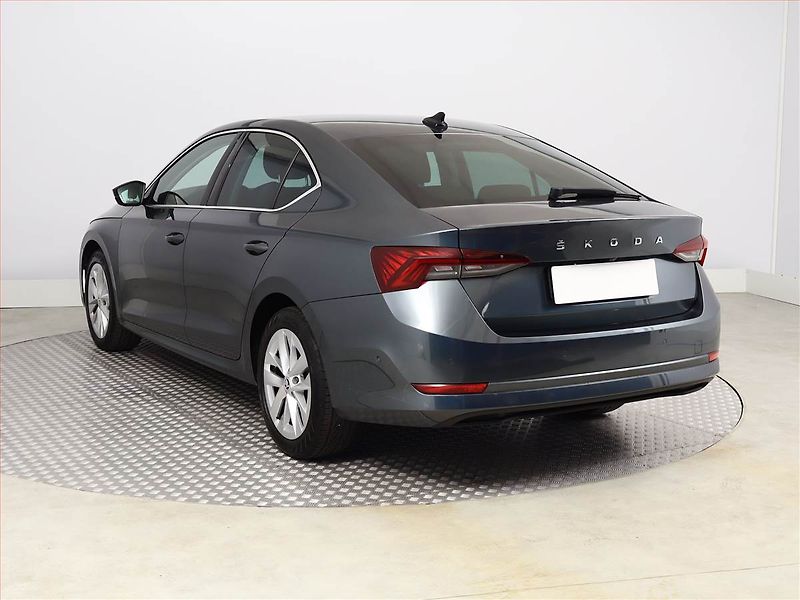 Škoda Octavia (2020) 2.0 TDI, Automat, Serv.kniha - fotka 4 z 20