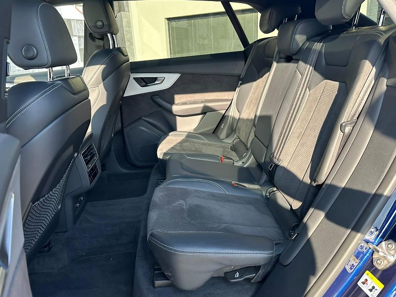 Audi Q8 (2020) 3.0TDi,210KW,mHEV,MATRIX,Sline - fotka 17 z 37