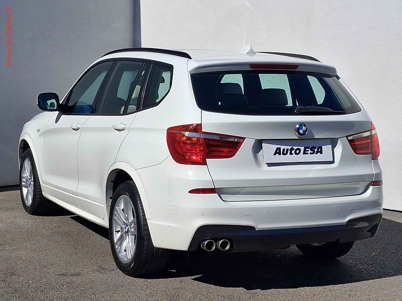 BMW X3 (2011) 2.0 d xDrive20d, ČR, M Paket - fotka 6 z 17