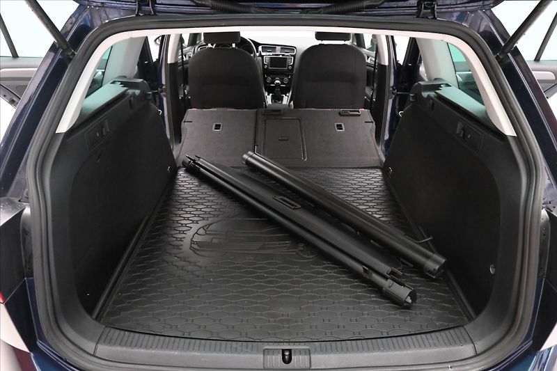 Volkswagen Golf 1,6 TDI 81kW Allstar Záruka až - fotka 11 z 30