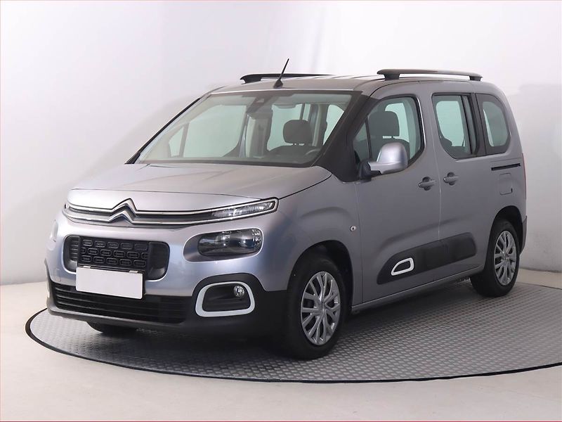 Citroën Berlingo (2019) Live 1.2 PureTech, 5Míst, SR - fotka 2 z 15