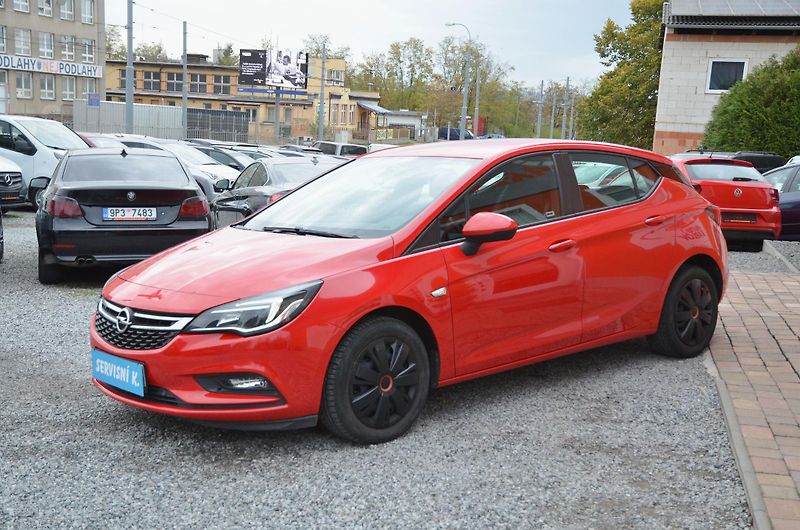 Opel Astra (2016) 1.0T 77kW Enjoy / ČR /61.900km - fotka 3 z 34