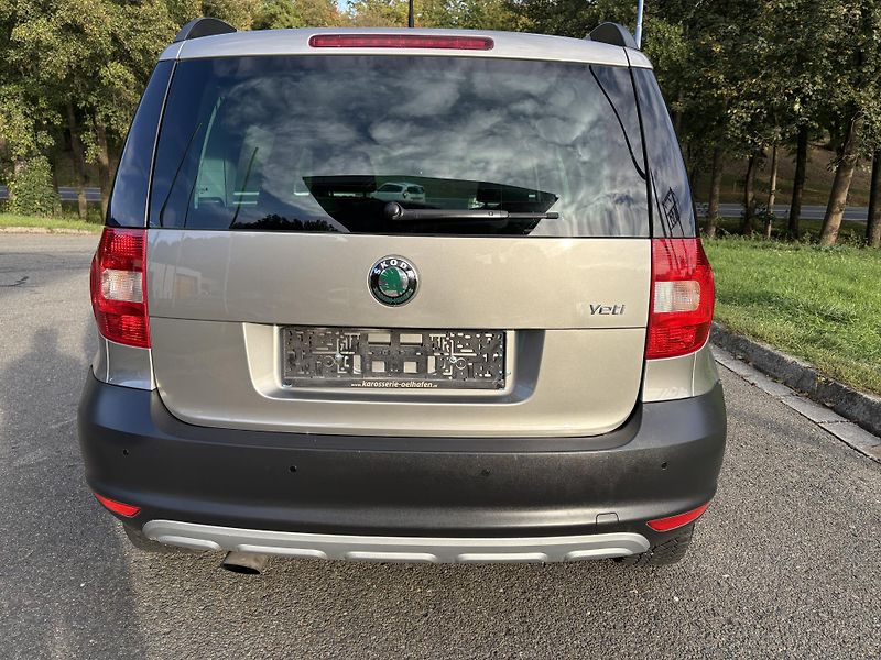 Škoda Yeti (2012)  1.2 TSI Ambition-A - fotka 5 z 16