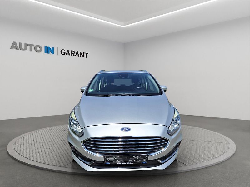 Ford S-MAX (2021) Titanium 2,0 nafta 110kw/150PS - fotka 3 z 22