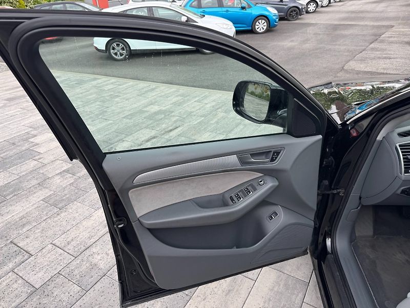 Audi Q5 (2013) 2,0 TFSI 165 KW Quattro Aut. - fotka 9 z 36