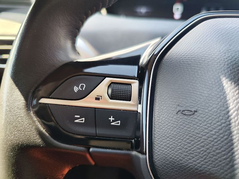 Peugeot 3008 1.5 HDi/96kW Active - fotka 25 z 33