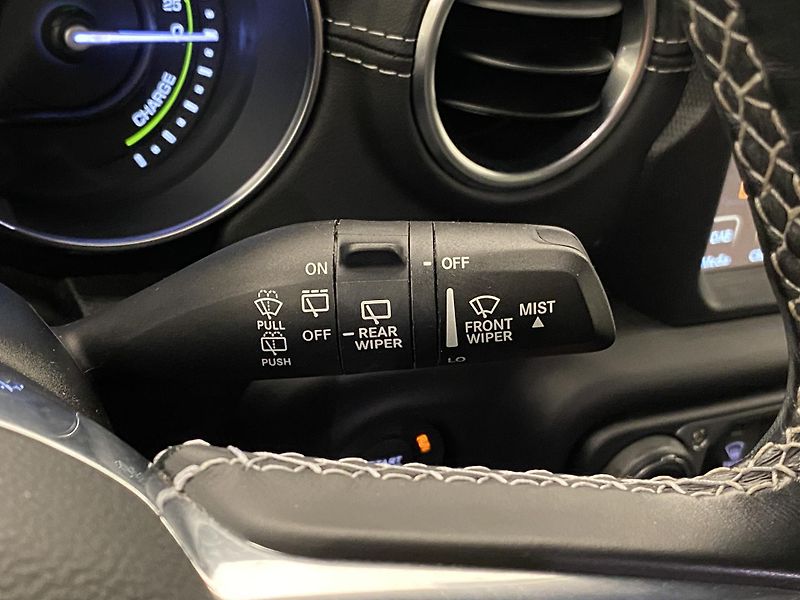 Jeep Wrangler UNLIMITED PHEV 4xE CZ 1.maj - fotka 22 z 61