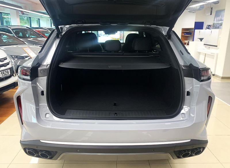 Omoda 9 (2025) Omoda 9 PHEV Premium  - fotka 8 z 31